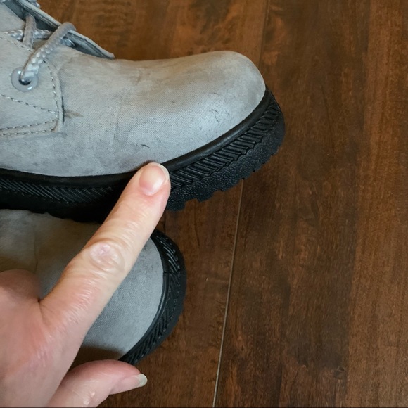 SQL Gray Faux Fur Ankle Booties SZ-7 - Picture 6 of 11